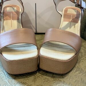 Dolce Vita Tan Platform Sandals